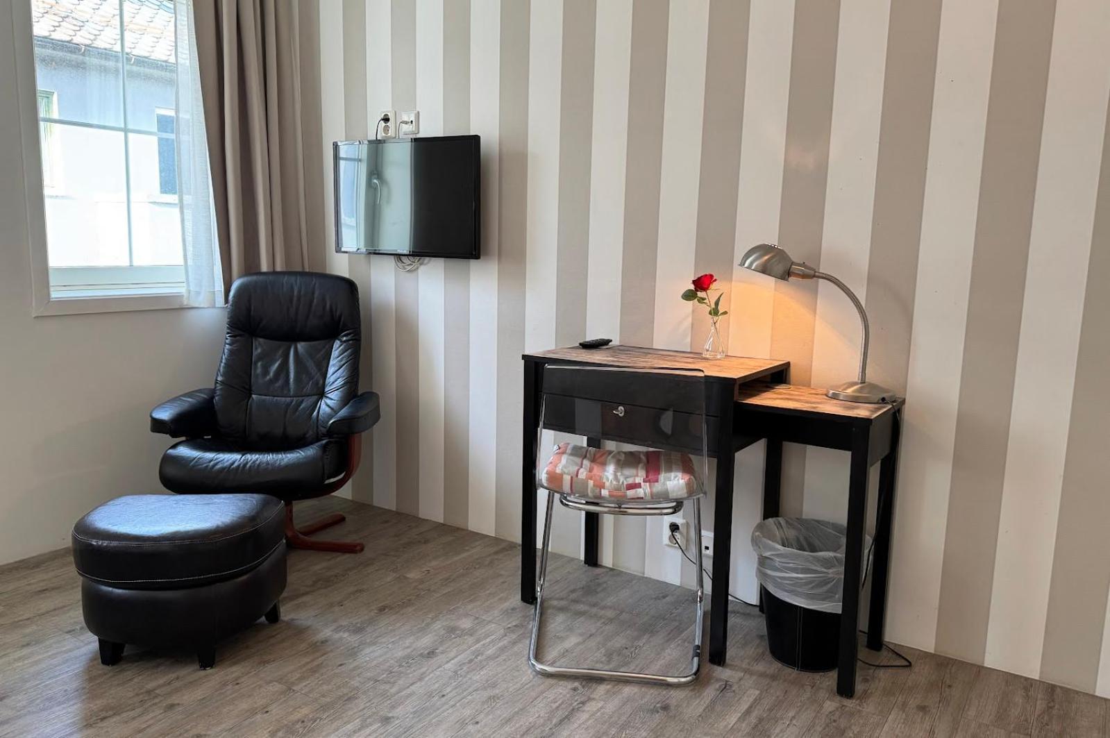 Jibben Hotell Maloy Εξωτερικό φωτογραφία